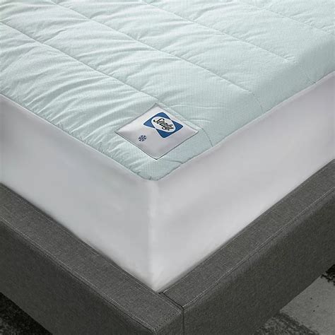 This review was written by a full-time Bed Bath & Beyond employee. . Bed bath and beyond mattress pads